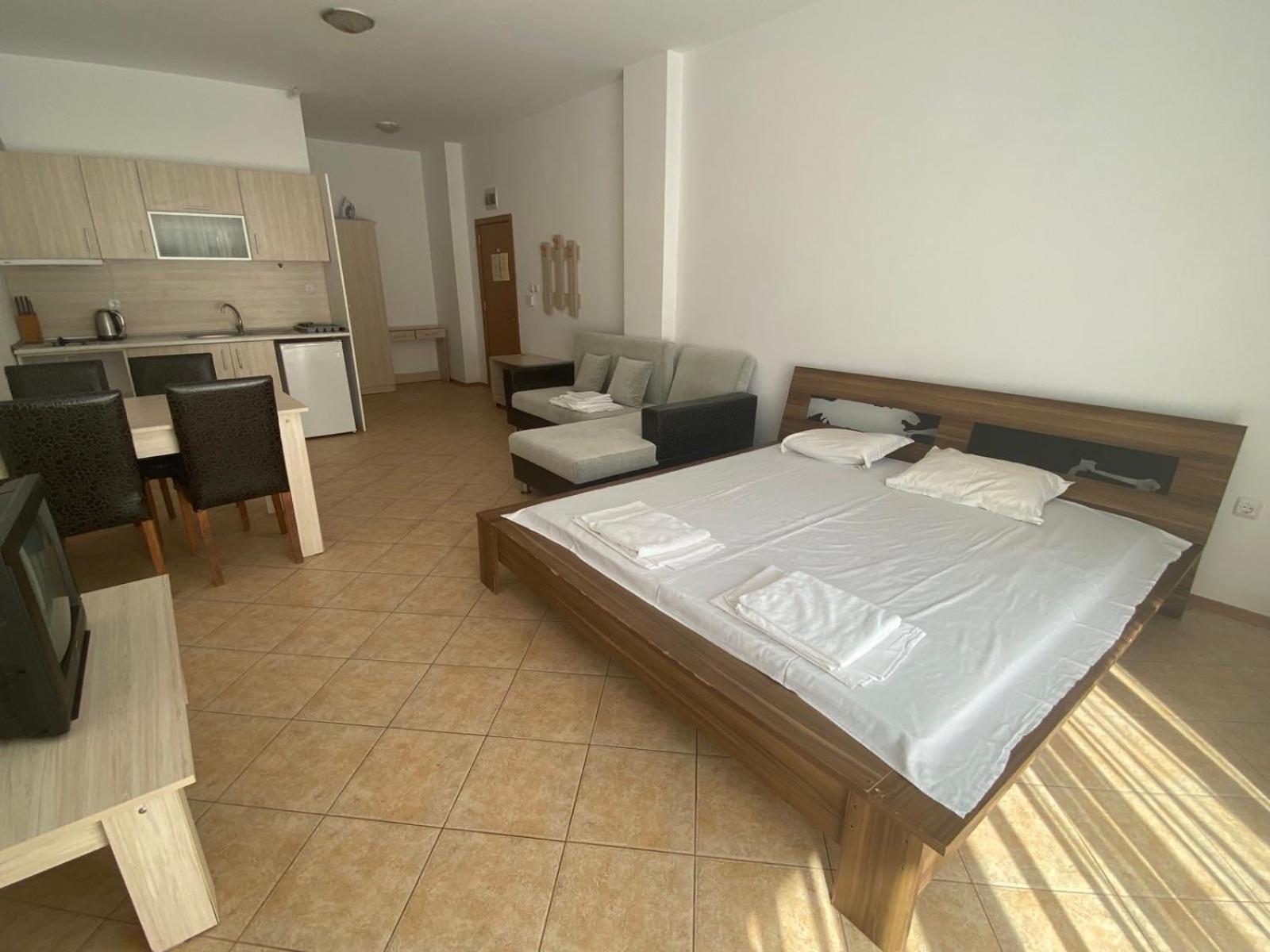 Grand Kamelia Apartments Sunny Beach Exterior photo